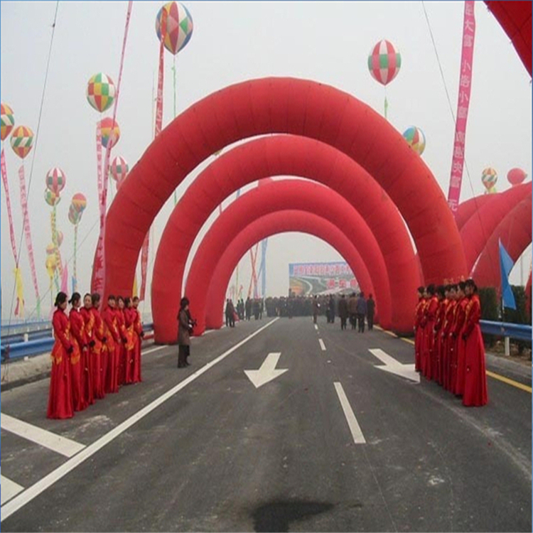 长安商场开业纯红拱门